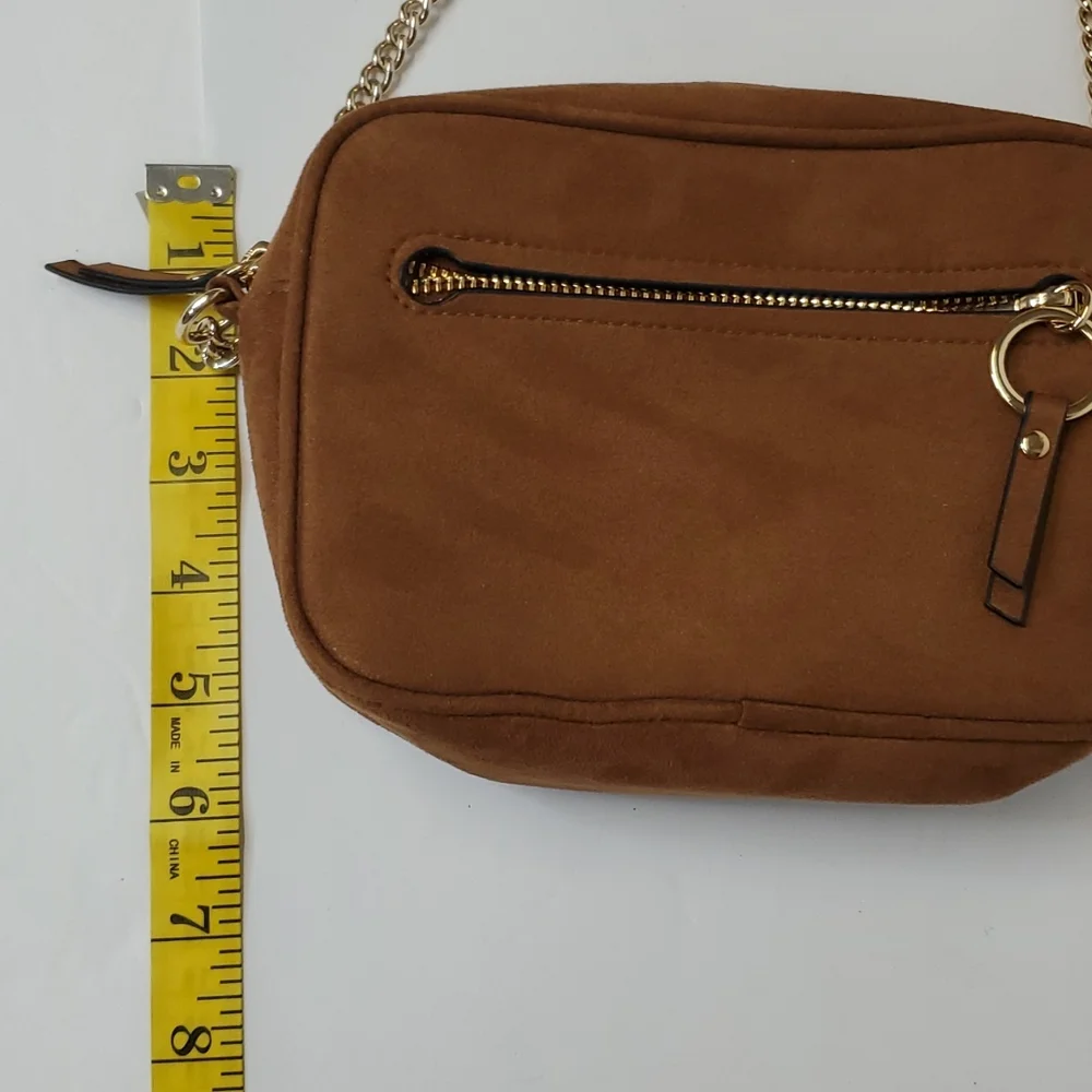 H&M Faux Brown Suede Gold Chain Crossbody Shoulder Bag Gold Accents - Picture 3 of 8